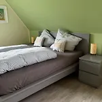 Lindenstr 32 A 