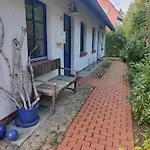 Lindenstr 32 A 